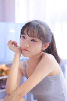 裸体女兵36姿